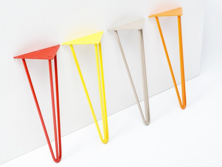 ''Hairpin small'' table leg