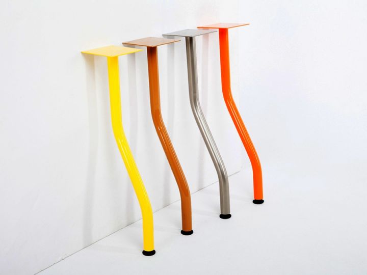 "Techno" table leg